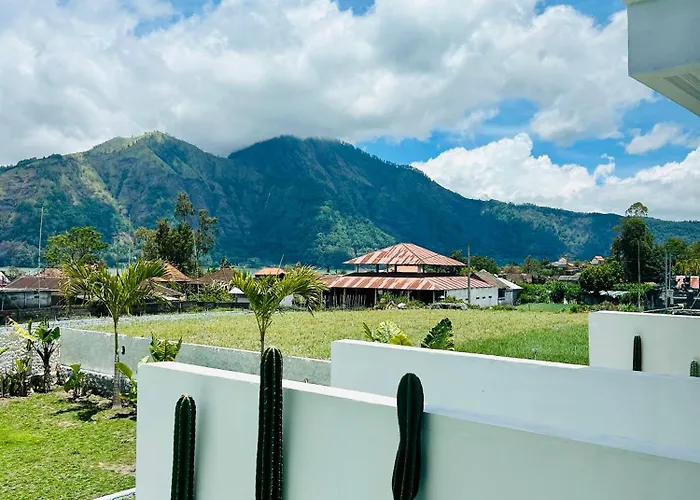 Valley Garden 3*